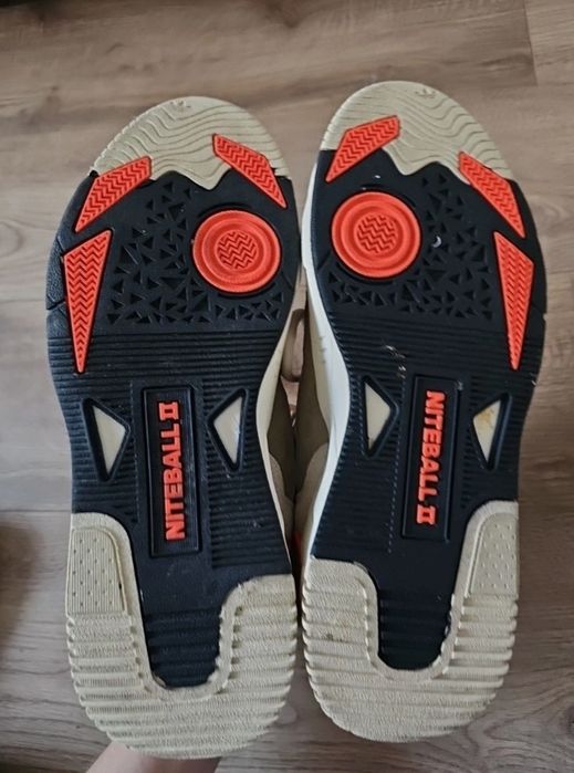 Маратонки Adidas Niteball 2