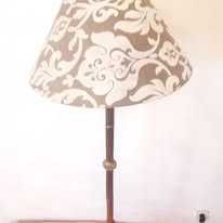 Veioza cu picior din bronz