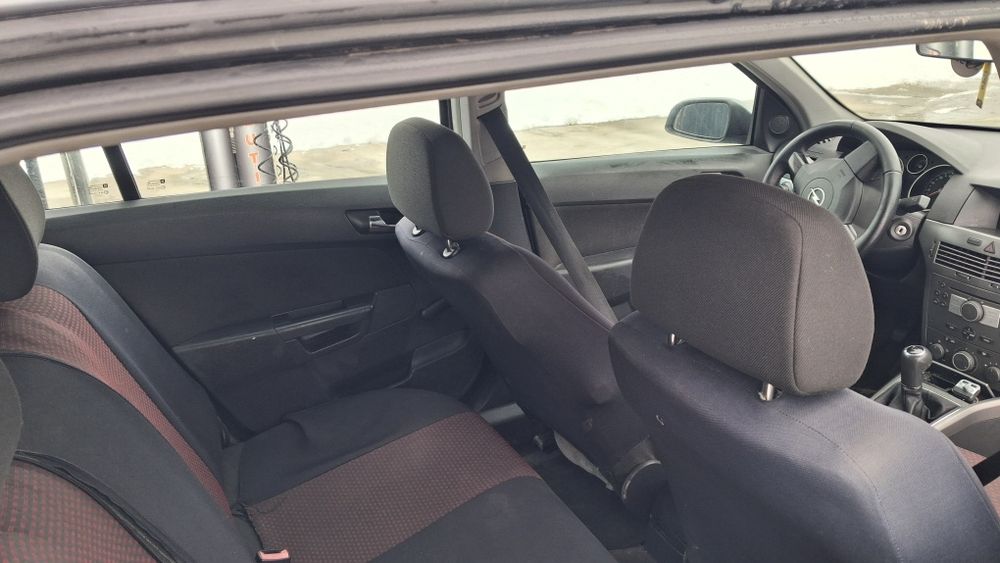 Vând sau schimb opel astra h