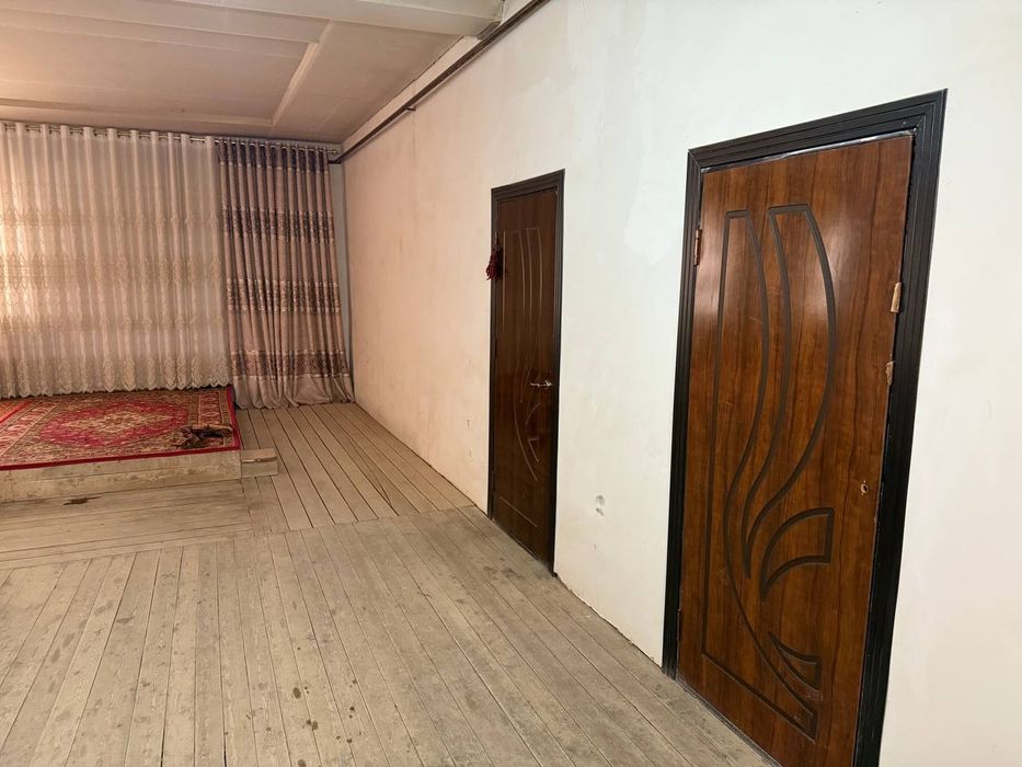 дом 5 комнатный с садом 13 сотик