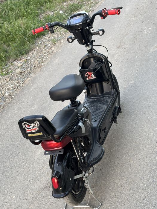 Продам электроскутер Аманат х5