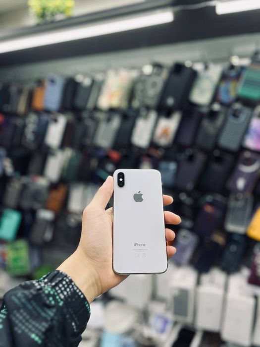 Iphone X / 256 / 100% в хорошем состояний