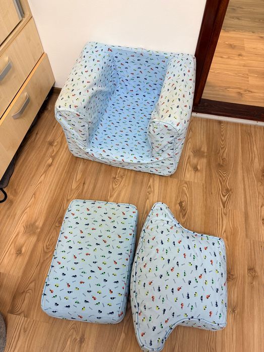 Fotoliu  copii din burete și cadru de lemn