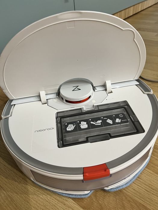Робот-пылесос Roborock s7