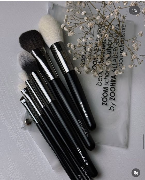 Продам дешево профессиональные кисти для макияжа