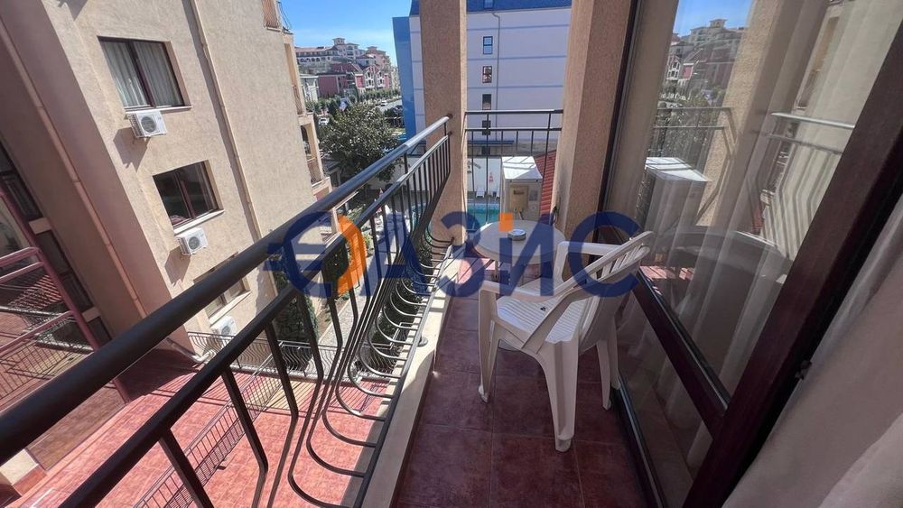 Продава се Тристаен апартамент в к.к. Слънчев бряг - 76 кв.м за 994 €/кв.м - Снимка #7