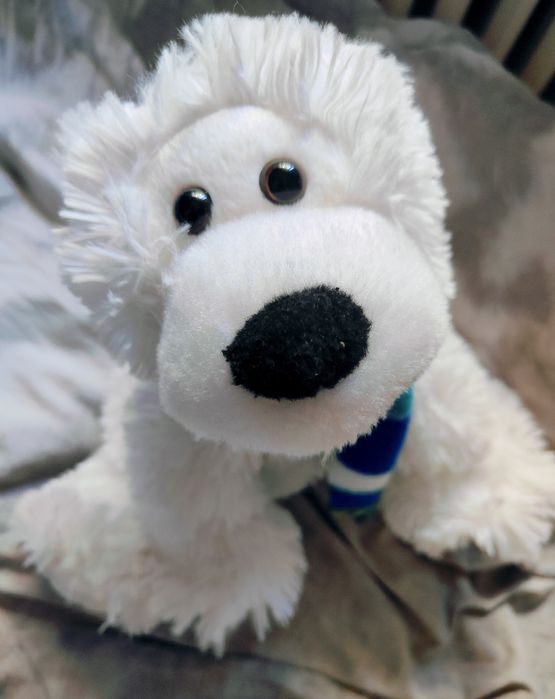 Ursulețul polar care dansează și vorbește după  muzică mobil