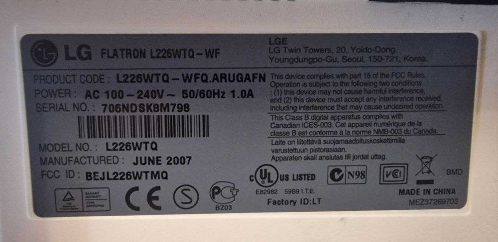 Монитор LG Flatron 22"