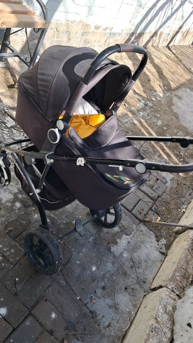 Коляска  2в1  продаётся