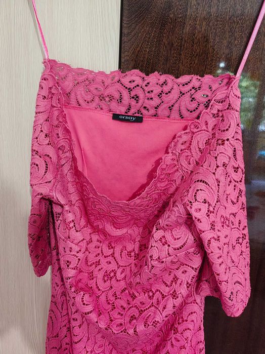 Дантелена рокля Розова