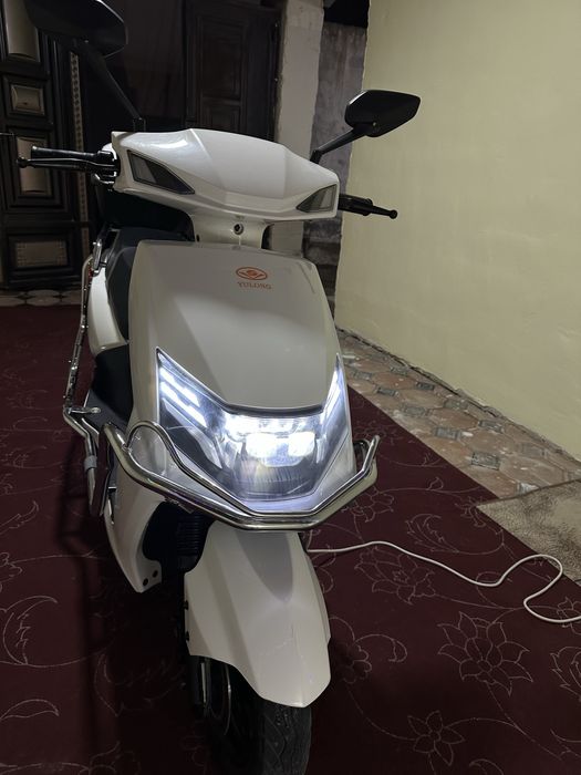 Холати жудаям зор Скутер