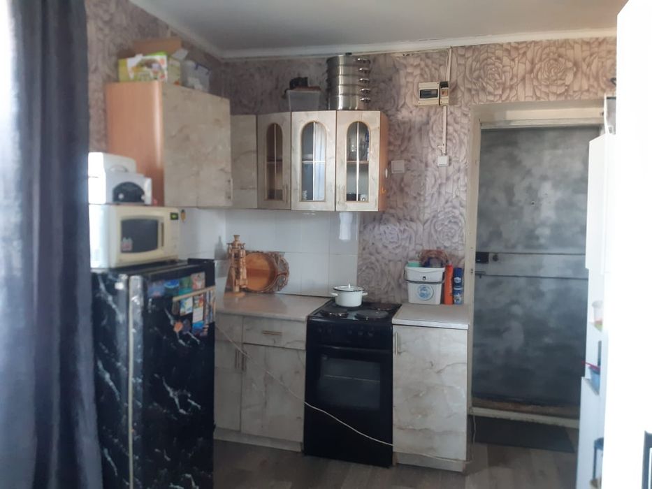 Продам комнату,район Потанина ,вкГТУ,светлая ,уютная ,с балконом