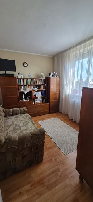 Apartament 2 camere, Velenta, Etaj 3, Zona linistita,  Aproape de centru