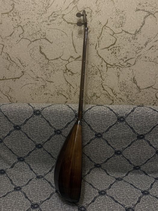 Домбыра  новая с чехлом