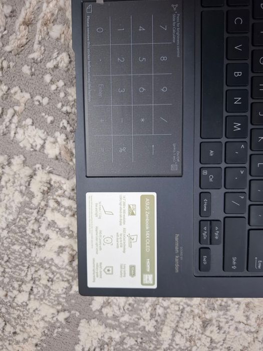 ASUS Zenbook 14x Oled