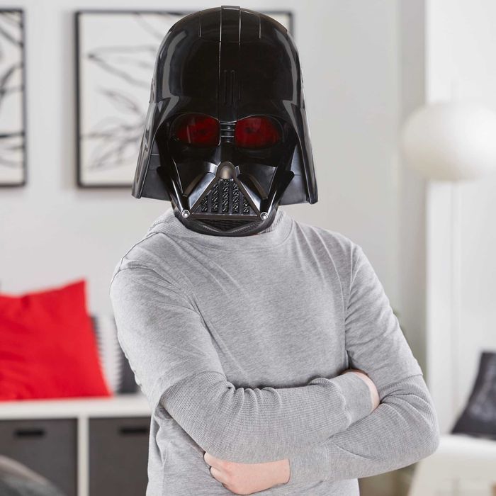Star Wars Интерактивна маска Hasbro Darth Vader с функция промяна на гласа