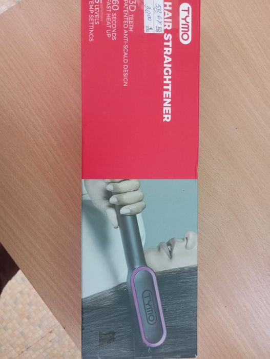 Този продукт е TYMO Ring Hair Straightener Brush