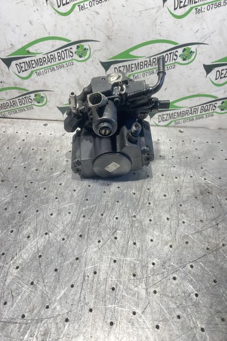 Pompa injectie A 651 070 07 01 Mercedes-Benz E-Class W212