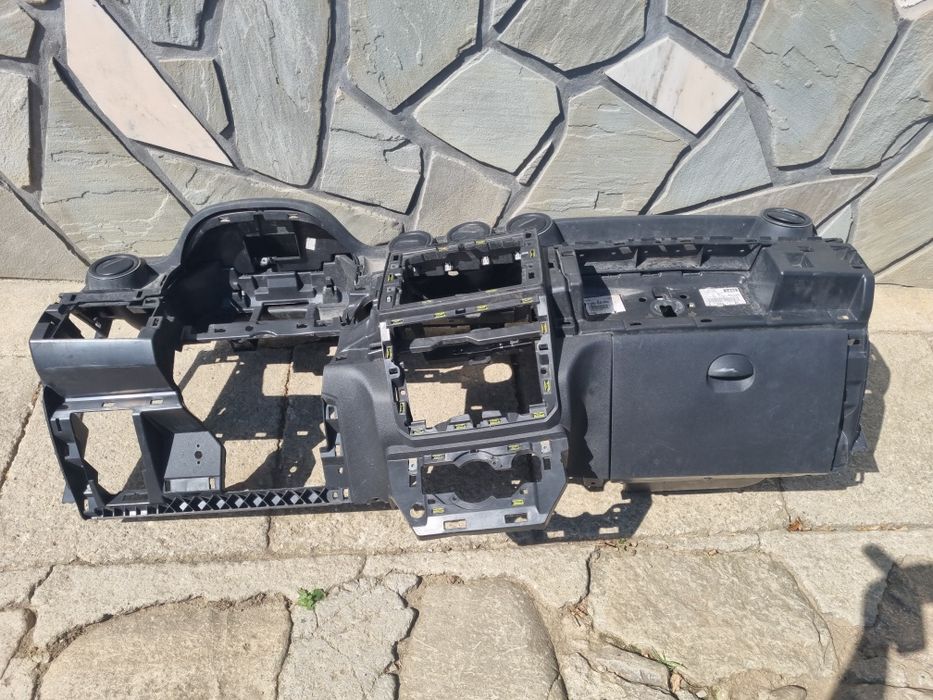 Plansa bord Dacia Duster 2