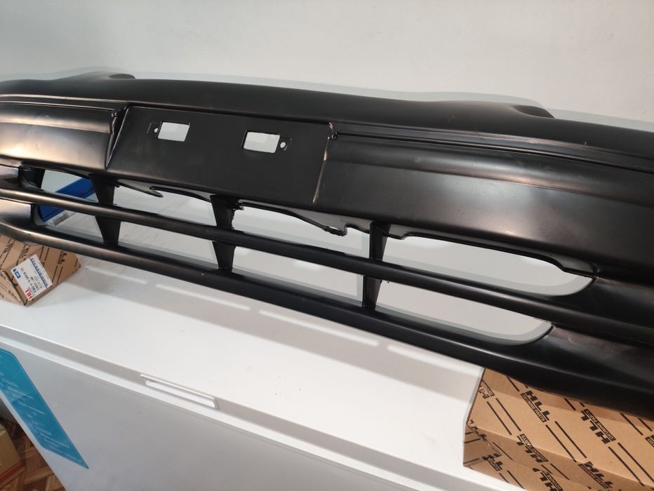 Камри 20 евро бампер передний