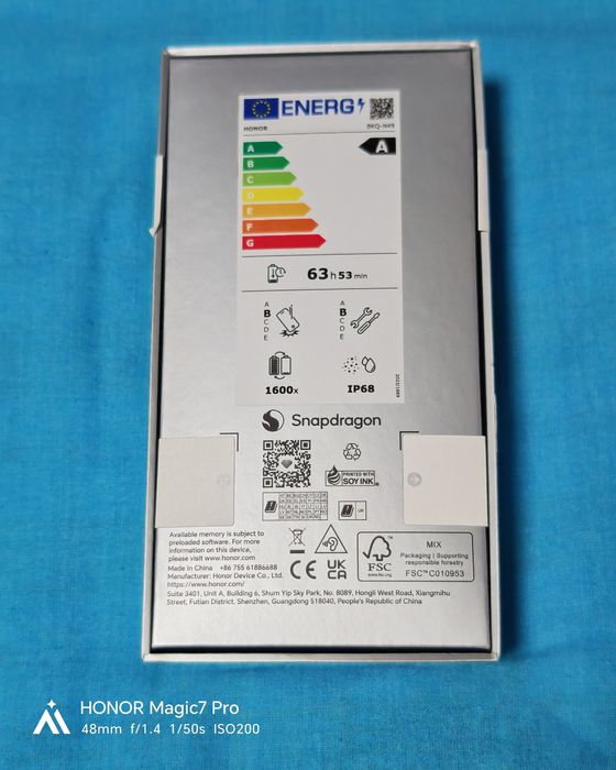 Чисто нов Honor Megic 8 Pro  12/512.gb.Валидна гаранция 24 месеца -А1.