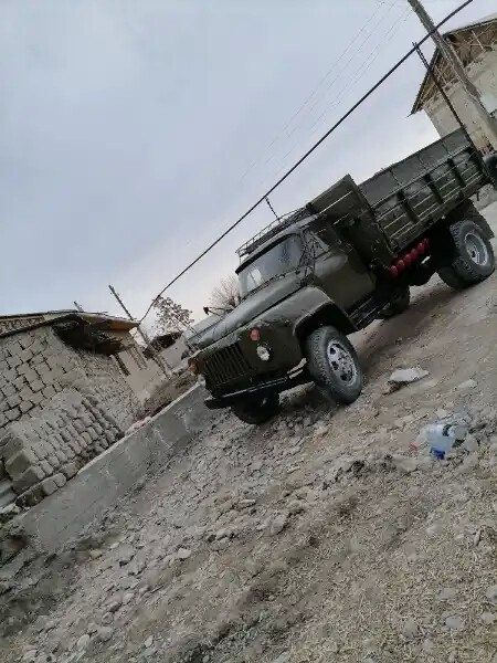Gaz 53 Samasval sotiladi