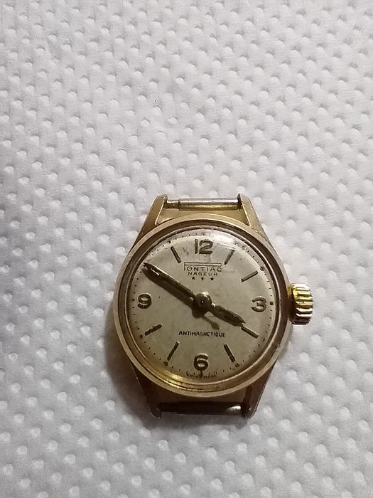 Ceas Pontiac Nageur