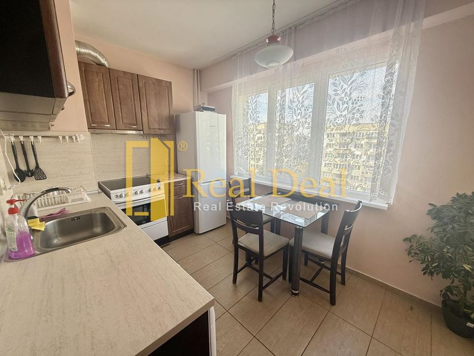 Дава се под наем Двустаен апартамент в София, Надежда 1 - 68 кв.м за 598.23 € - Снимка #1