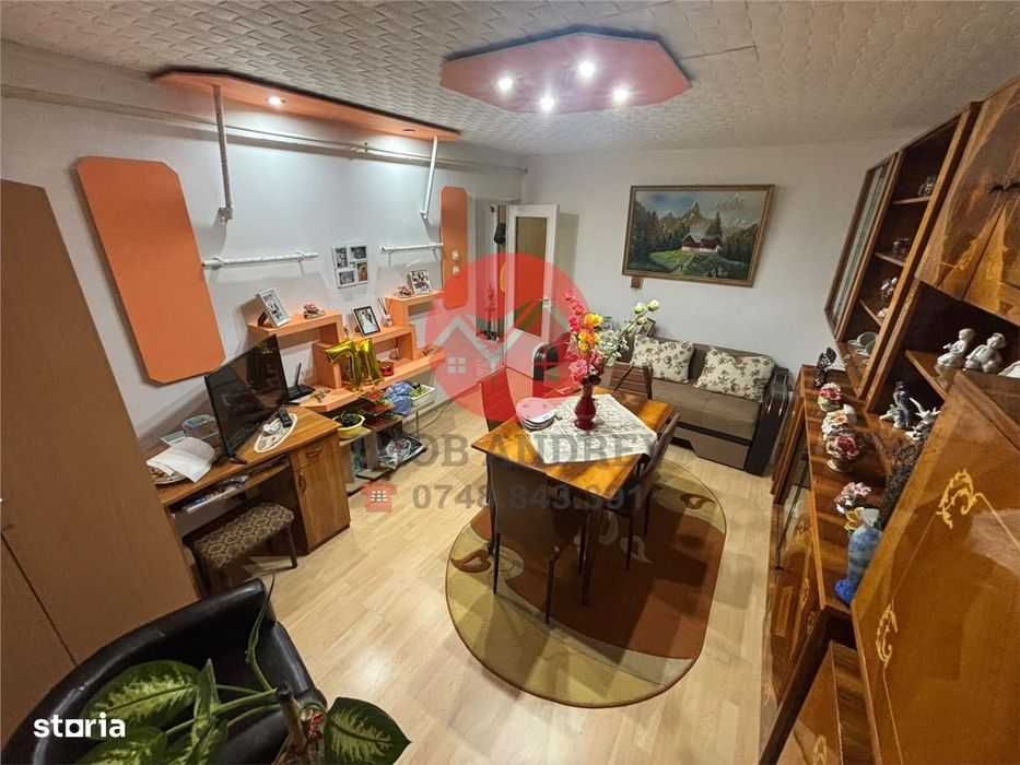 Apartament de vanzare in Dallas, 50 mp, etaj 2 — fotografia 1