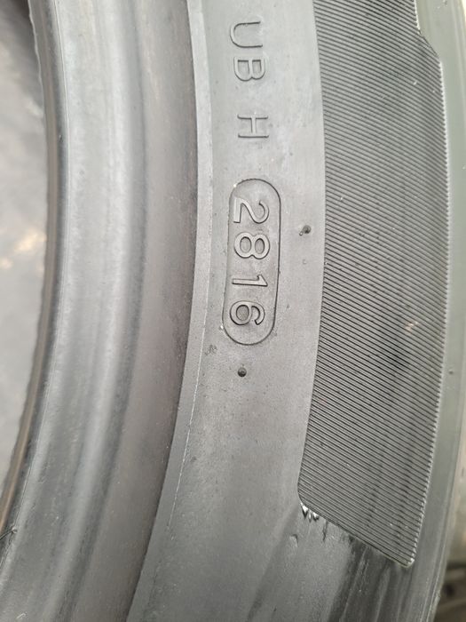 Cauciucuri de vară Hankook 235 55 19