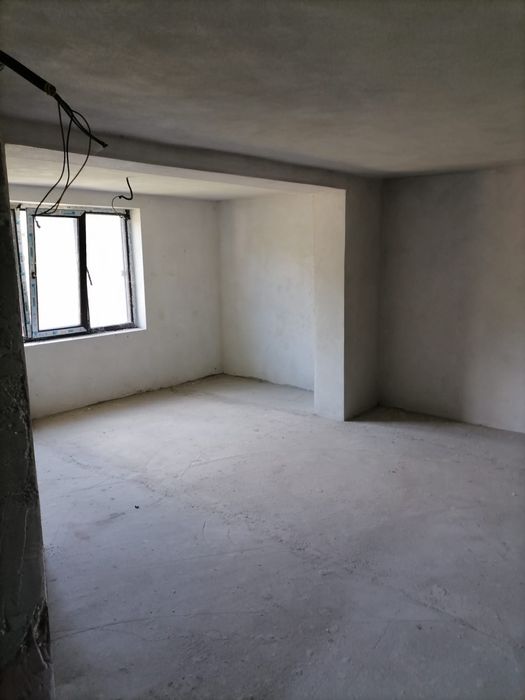 Casa duplex de vazare