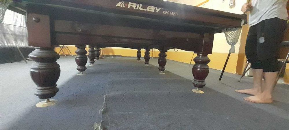 Билярт столи яхши холатда