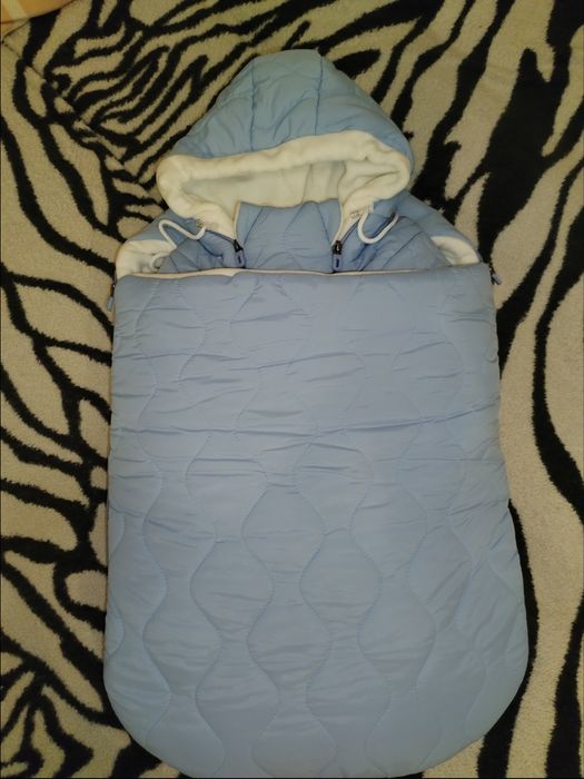 Конверт с комбинезоном на выписку