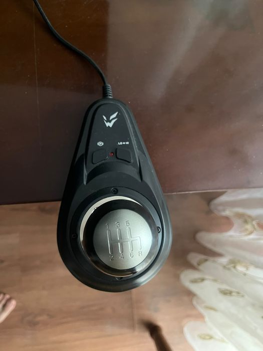 Продам игровой руль