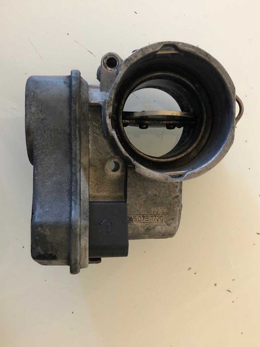 Clapeta acceleratie VW Passat B6, Jetta, Golf 5, 2.0tdi 03G128063B