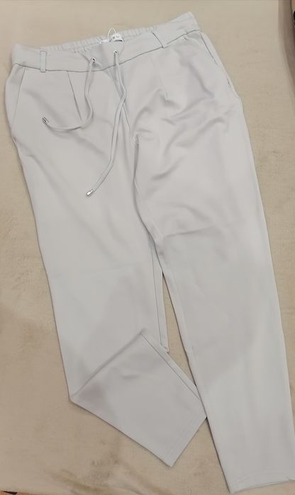 Дамски спортен панталон НОВ