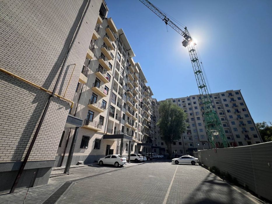 Срочно продаю квартиру в Новостройке 1/7/9