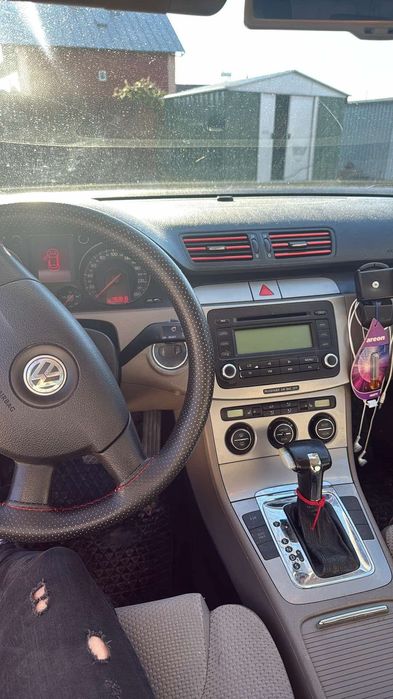 De vanzare passat b6 break