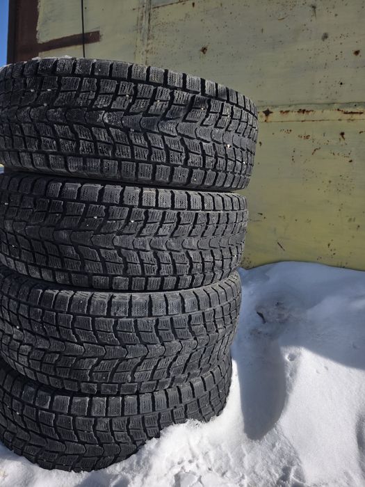 Продам шины зимние