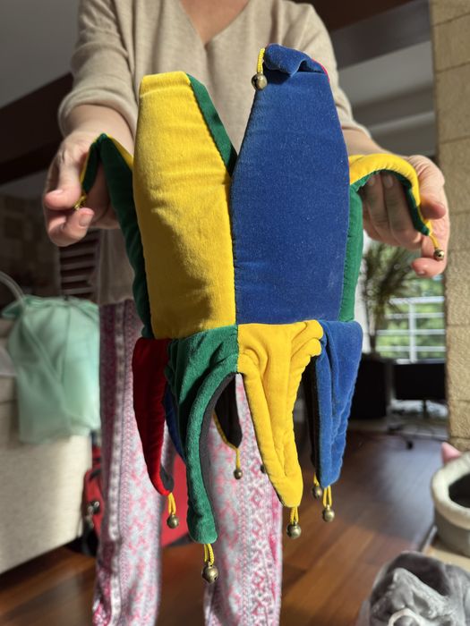 Детска шапка на шут за карнавал