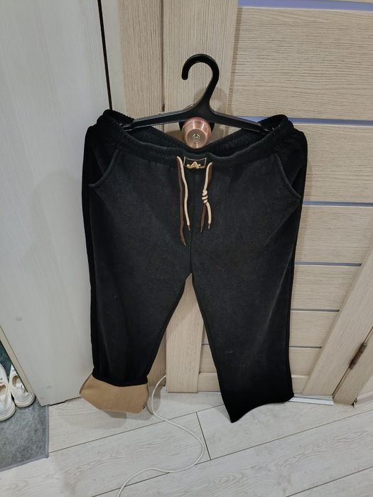 Продаю теплые зимние штанишки