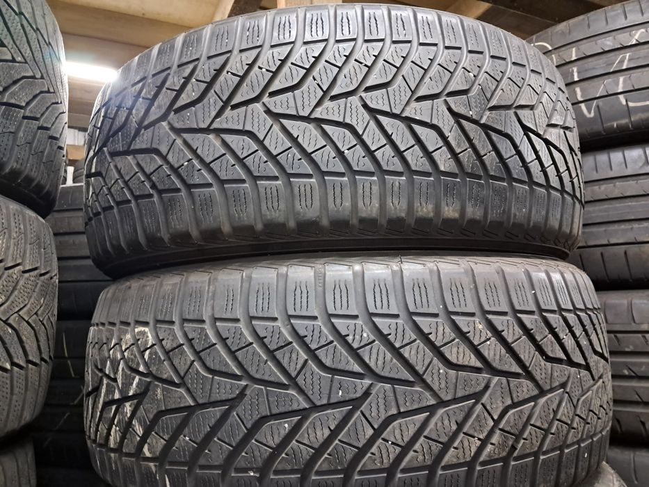 Anvelope second iarna 235 50 R18 Yokohama