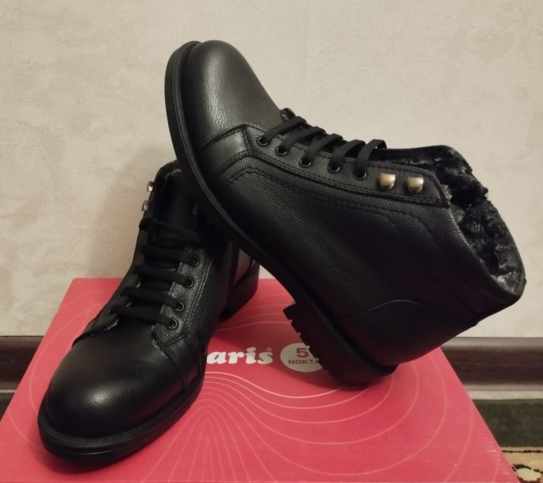 Новые мужские полуботинки.Натуральнпя кожа