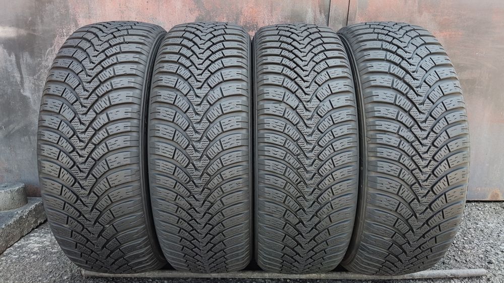 4бр. зимни гуми 225/60/17 Falken Euro Winter 
dot23