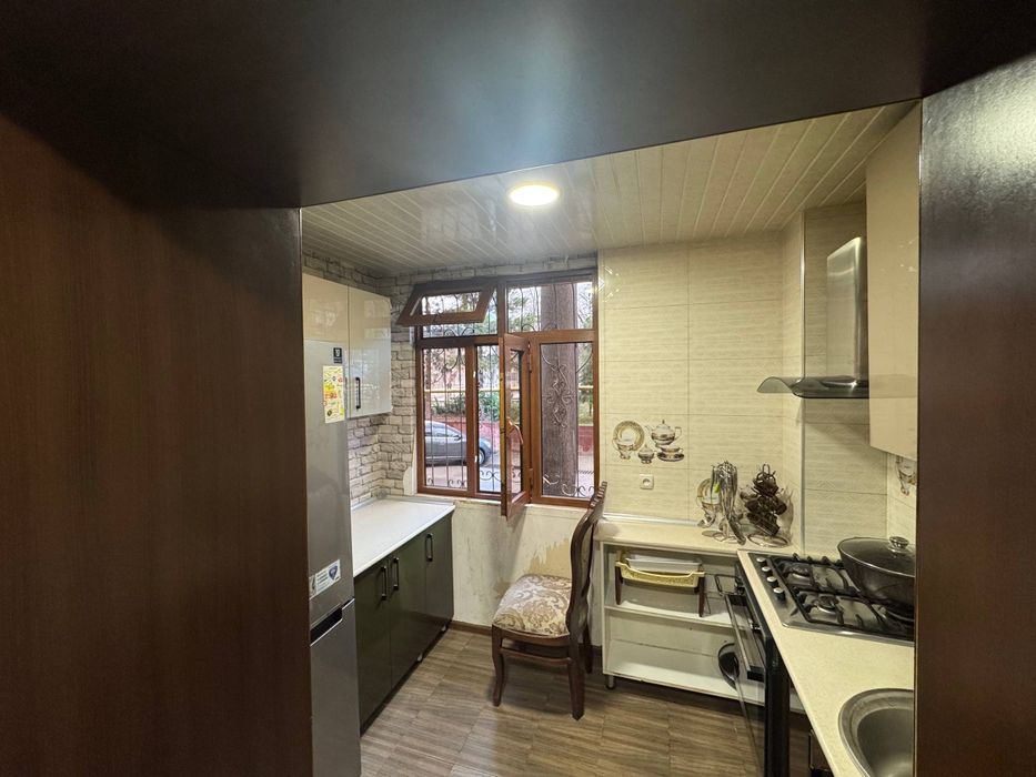 Сдаётся квартира Чиланзар 25 квартал 4/1/4 кирпич