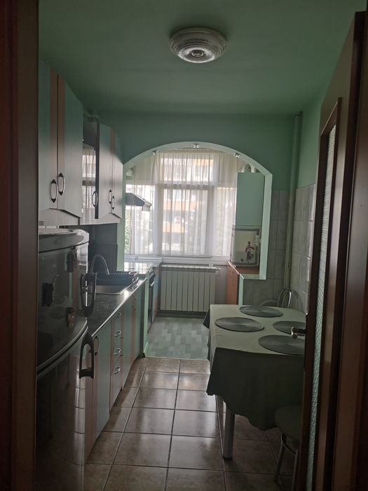 Apartament de închiriat