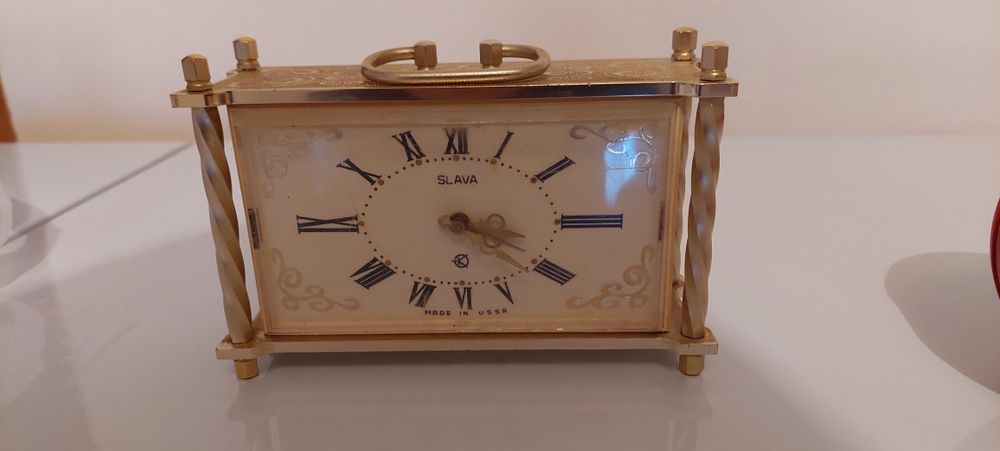 Часы настольные времен СССР