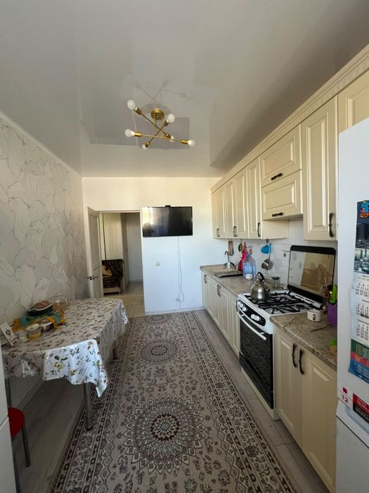 Продам 2 х кв 3/9 эт 2017  Алтын орда