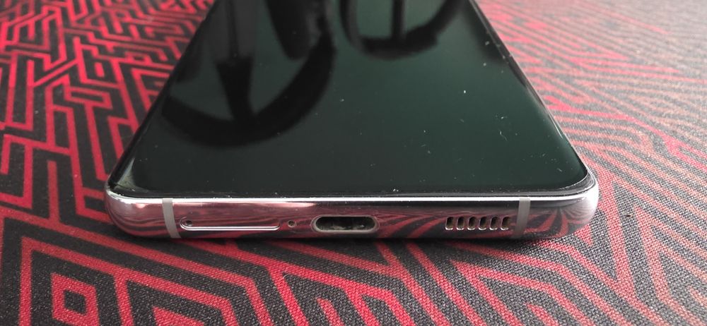Samsung Galaxy S21 Ultra 256 GB – Stare bună, 100% funcțional