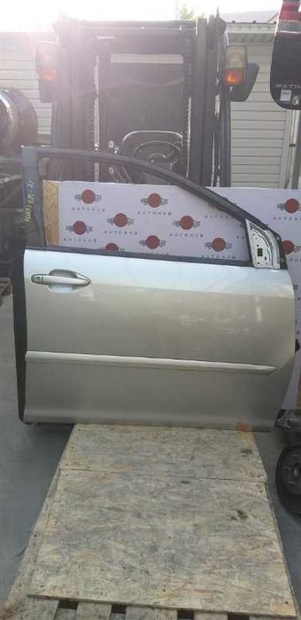 Дверь Toyota Harrier XU30 2005